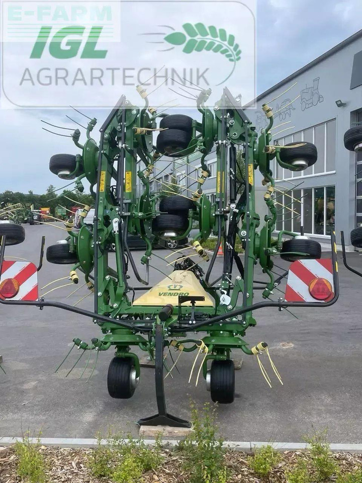 Krone vendro 1020 (kw103-15) - Obracač sena: obrázok 1 Krone vendro 1020 (kw103-15) - Obracač sena: obrázok 1