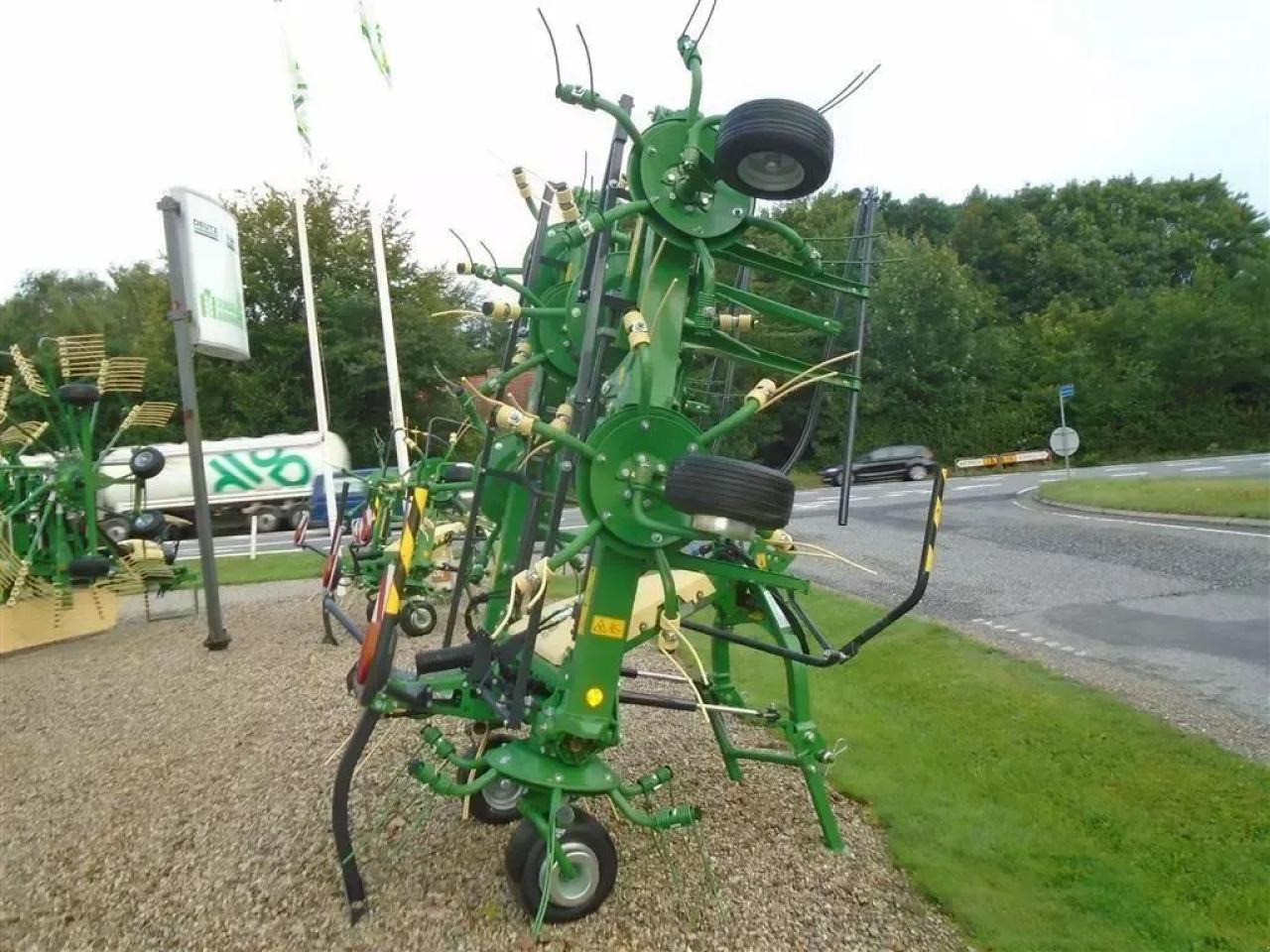 Krone vendro 900 - Obracač sena: obrázok 4 Krone vendro 900 - Obracač sena: obrázok 4