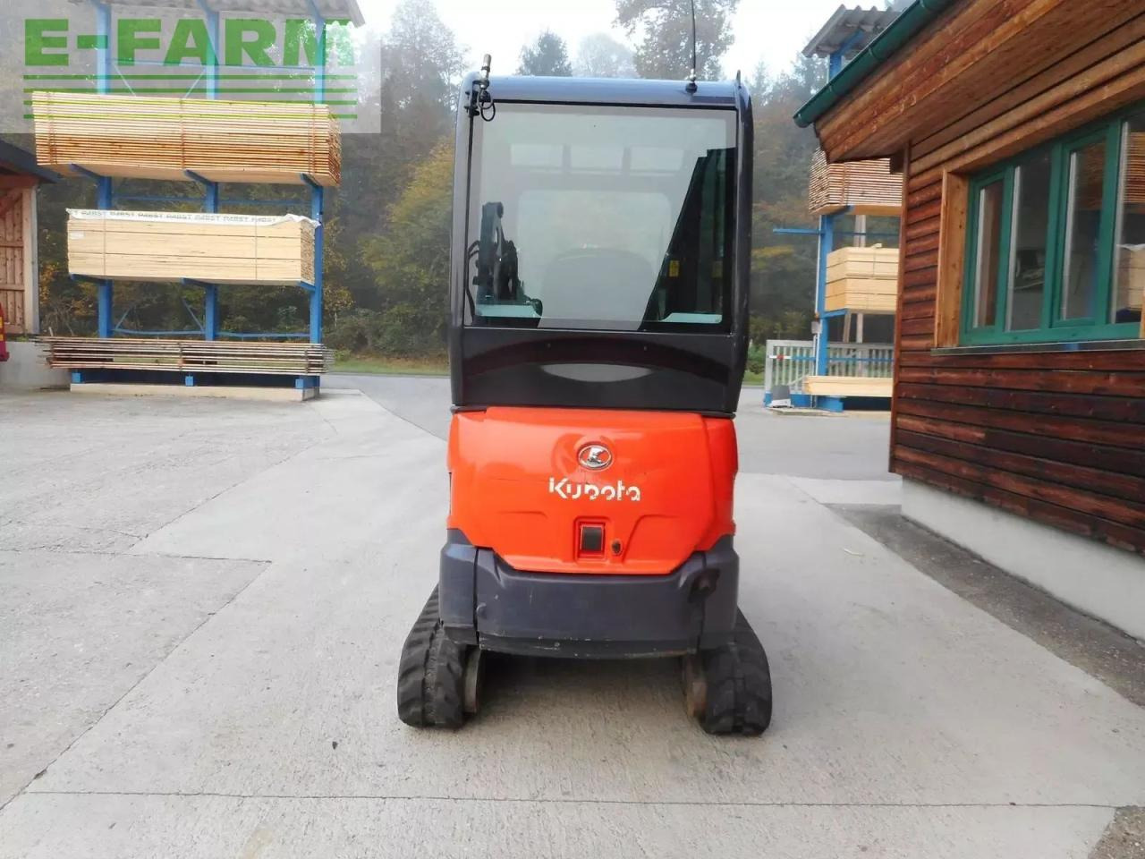 Kubota kx019-4 ( 1.855kg ) powertilt + hydr. sw - Mini rýpadlo: obrázok 3 Kubota kx019-4 ( 1.855kg ) powertilt + hydr. sw - Mini rýpadlo: obrázok 3