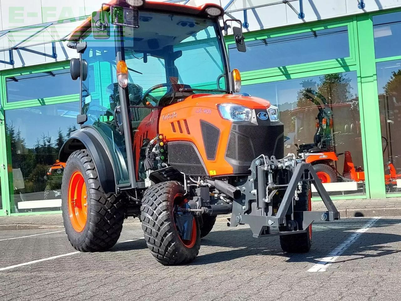 Kubota lx401 cab - Traktor: obrázok 5 Kubota lx401 cab - Traktor: obrázok 5