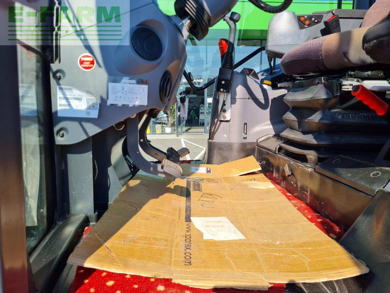 Traktor Kubota m115gx iv: obrázok 10 Traktor Kubota m115gx iv: obrázok 10