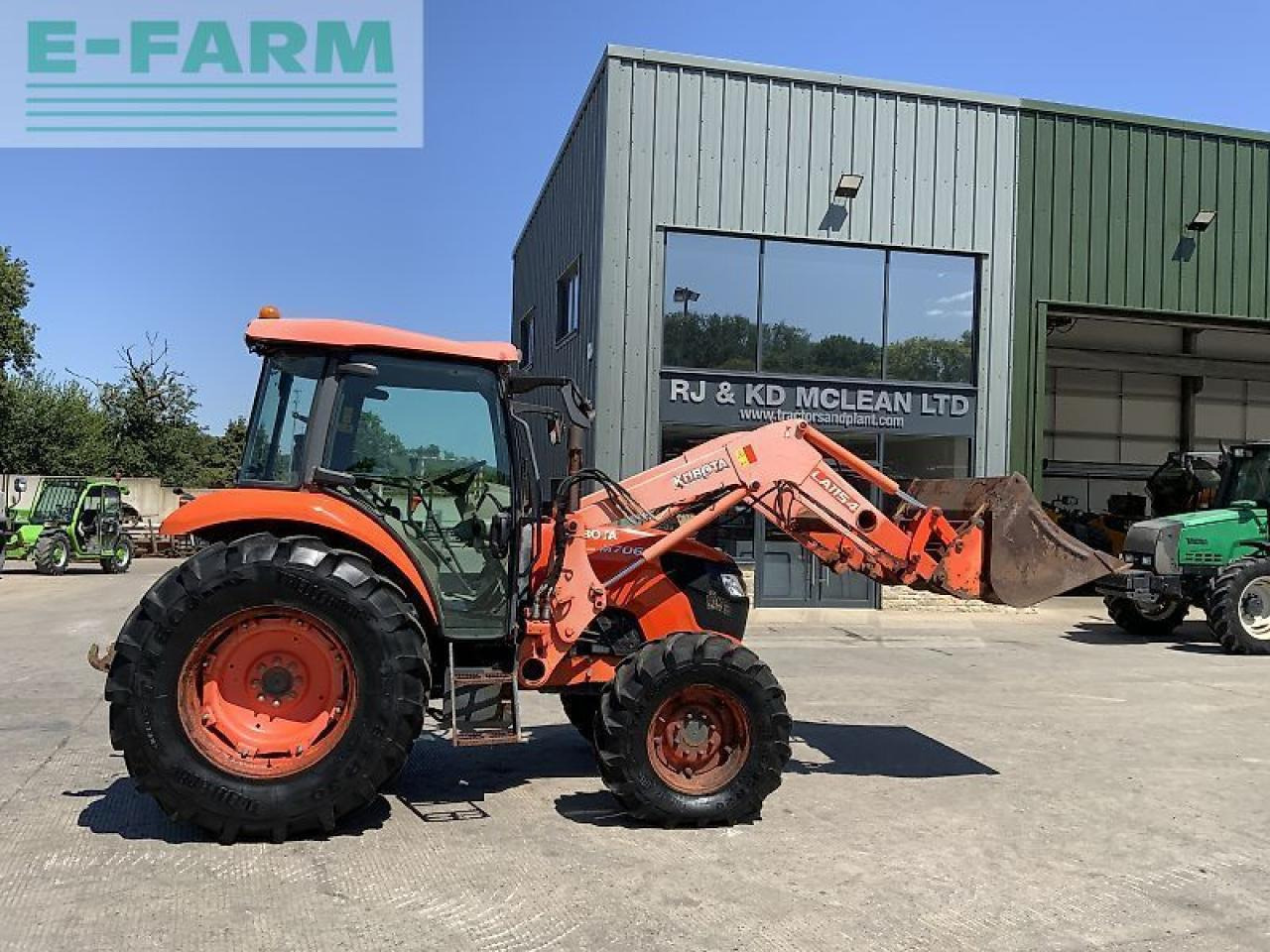 Kubota m7060 tractor (st23817) - Traktor: obrázok 2 Kubota m7060 tractor (st23817) - Traktor: obrázok 2