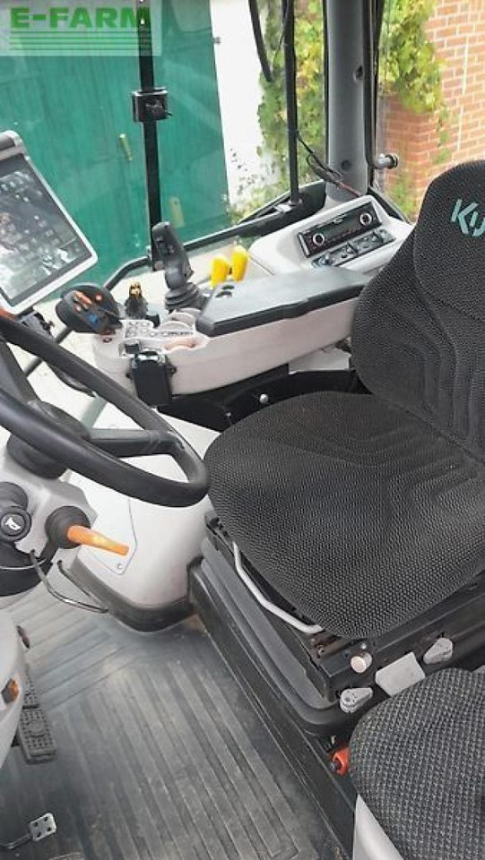 Kubota m7151 premium kvt - Traktor: obrázok 3 Kubota m7151 premium kvt - Traktor: obrázok 3