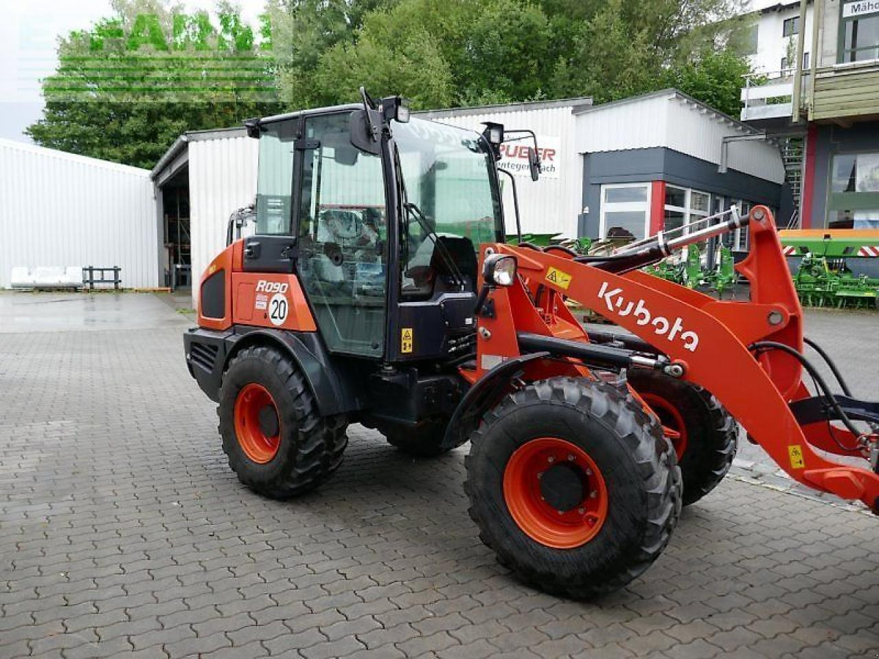 Kubota r090 - Mini rýpadlo: obrázok 4 Kubota r090 - Mini rýpadlo: obrázok 4
