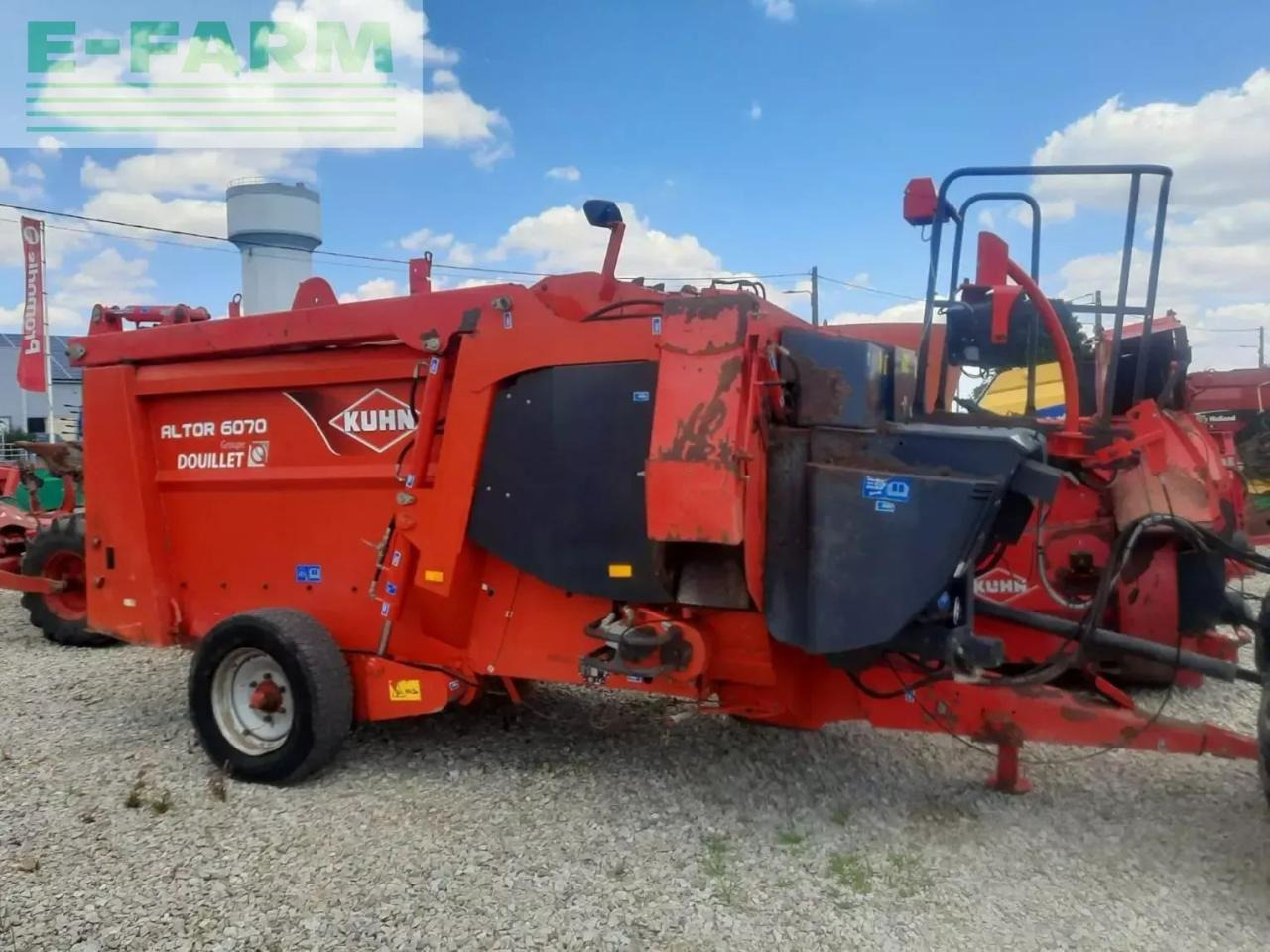 Kuhn altor 6070 - Stroj na silážovanie: obrázok 1 Kuhn altor 6070 - Stroj na silážovanie: obrázok 1