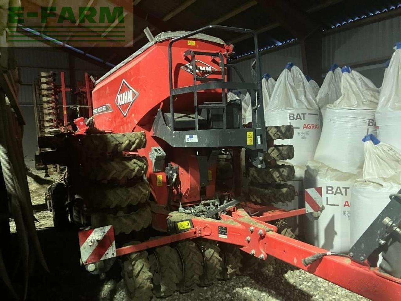 Kuhn espro 4000 rc - Univerzálny sejací stroj: obrázok 2 Kuhn espro 4000 rc - Univerzálny sejací stroj: obrázok 2
