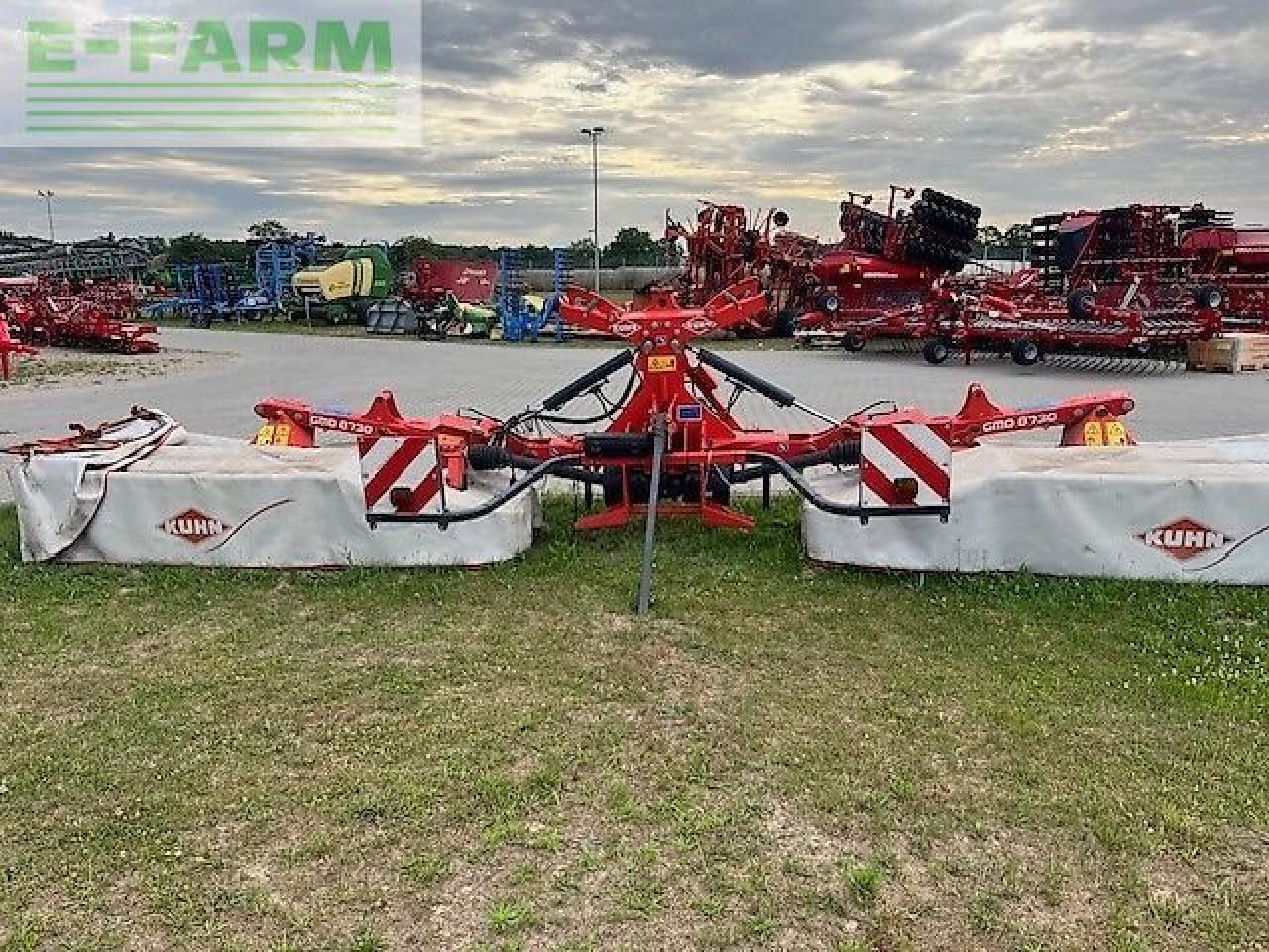 Kuhn gmd 8730ff + gmd 3125f-ff - Kosačka: obrázok 1 Kuhn gmd 8730ff + gmd 3125f-ff - Kosačka: obrázok 1