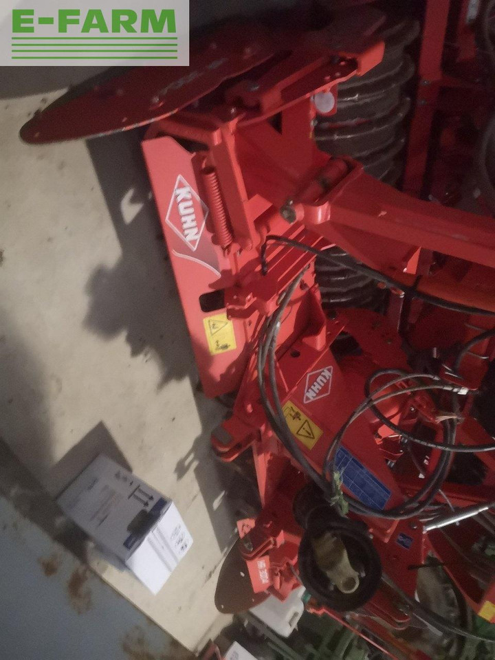Kuhn hr 3004 - Stroj na obrábanie pôdy: obrázok 3 Kuhn hr 3004 - Stroj na obrábanie pôdy: obrázok 3