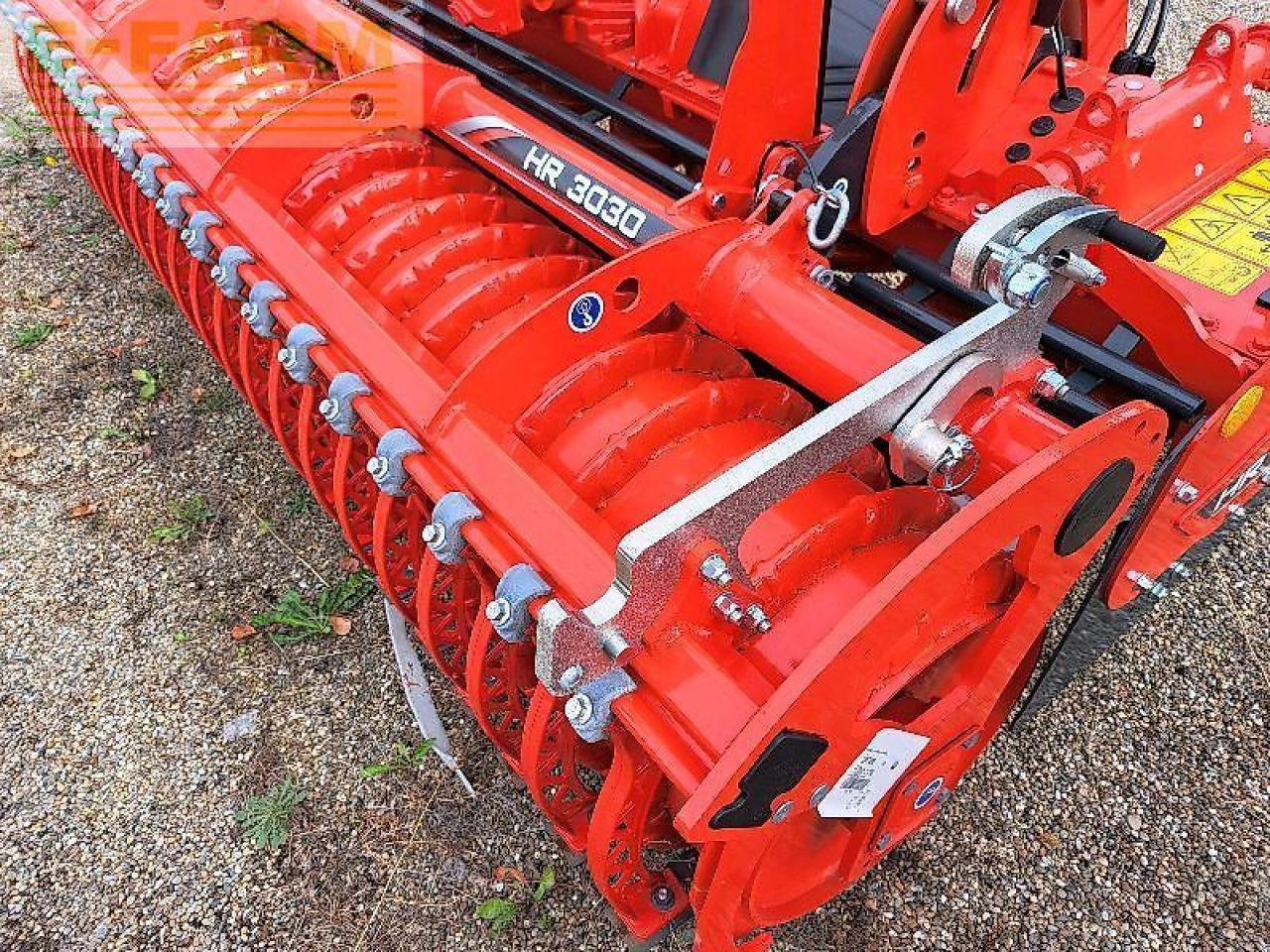 Kuhn hr3030 - Stroj na obrábanie pôdy: obrázok 4 Kuhn hr3030 - Stroj na obrábanie pôdy: obrázok 4