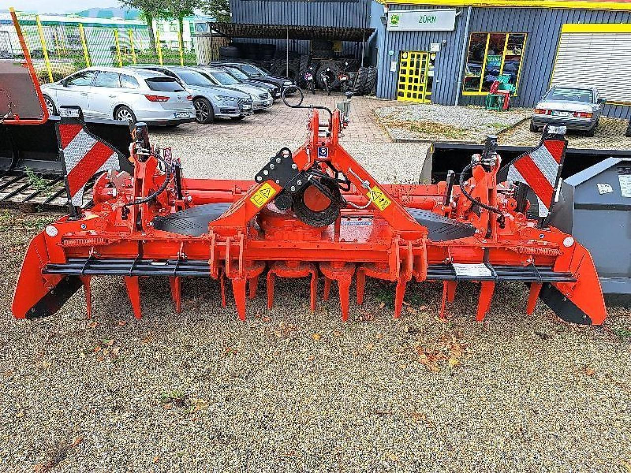 Kuhn hr3030 - Stroj na obrábanie pôdy: obrázok 3 Kuhn hr3030 - Stroj na obrábanie pôdy: obrázok 3