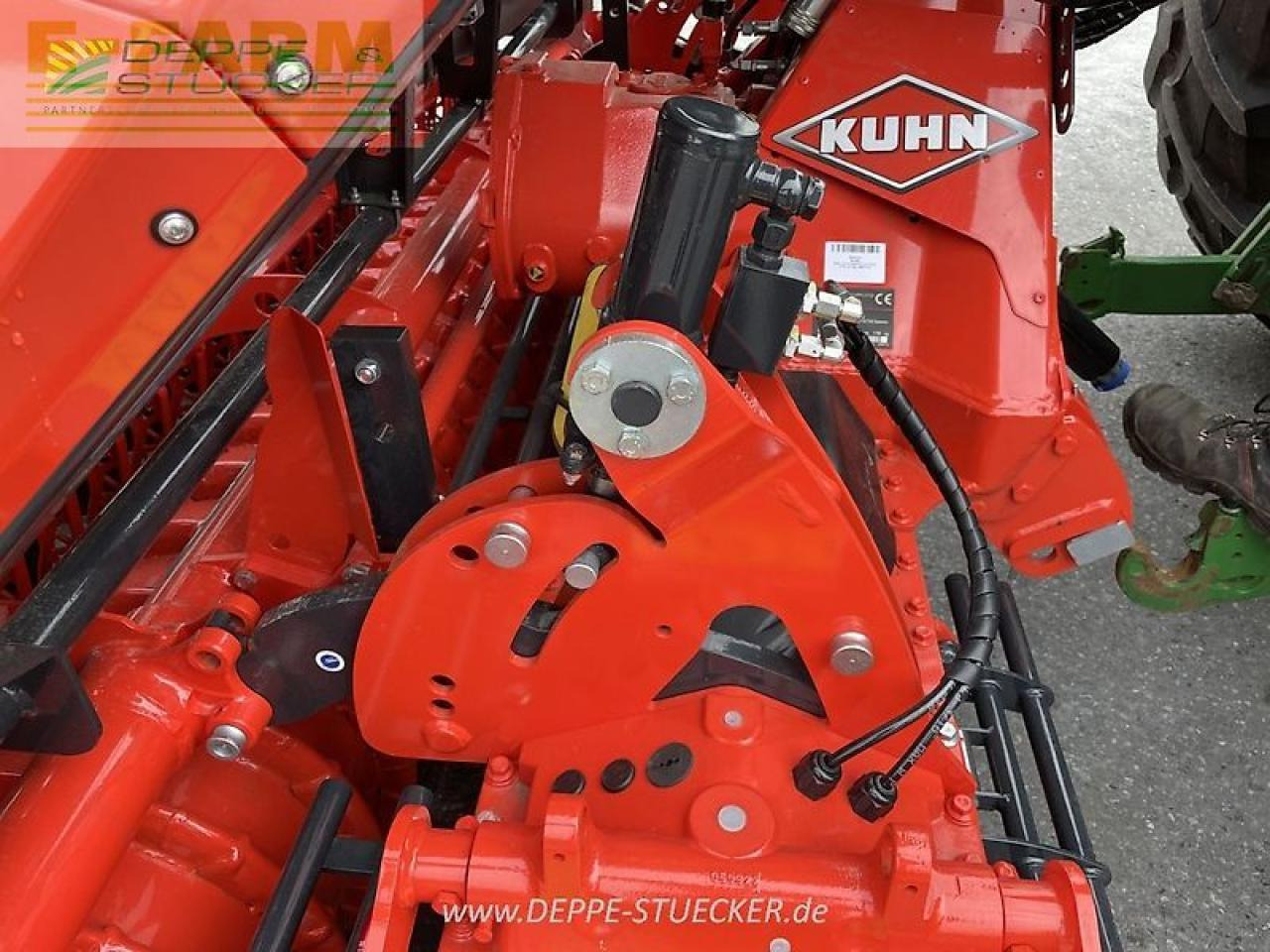 Kuhn hr3030 + venta3030 - Stroj na obrábanie pôdy: obrázok 2 Kuhn hr3030 + venta3030 - Stroj na obrábanie pôdy: obrázok 2