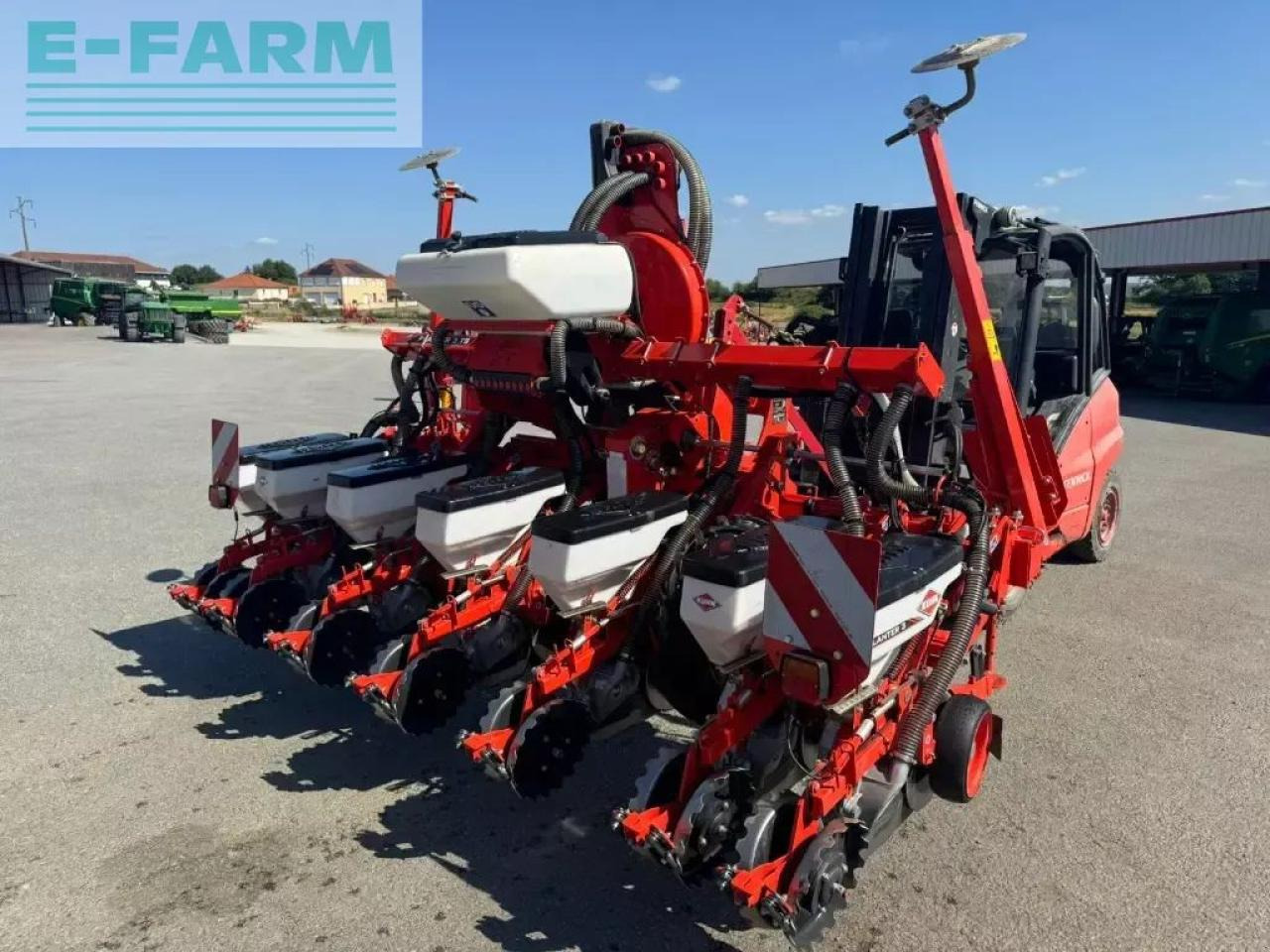 Kuhn planter 3 ts - Přesný sejací stroj: obrázok 1 Kuhn planter 3 ts - Přesný sejací stroj: obrázok 1