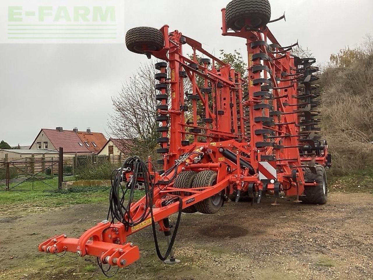 Kuhn prolander 9000 - Kultivátor: obrázok 1 Kuhn prolander 9000 - Kultivátor: obrázok 1