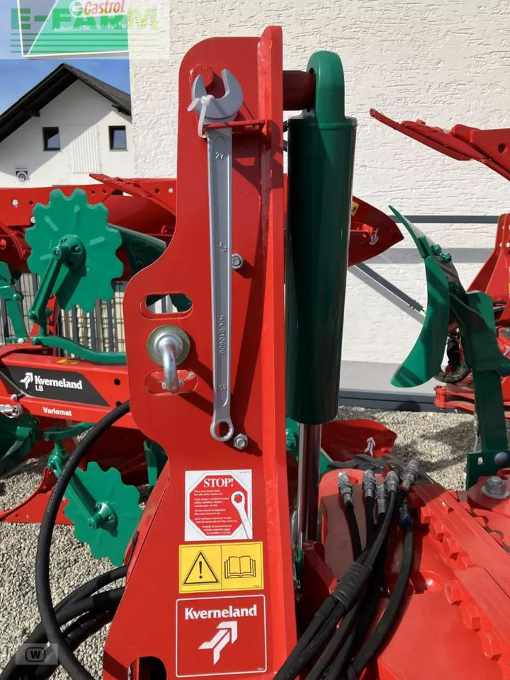 Pluh Kverneland lb vario 100-300: obrázok 10 Pluh Kverneland lb vario 100-300: obrázok 10