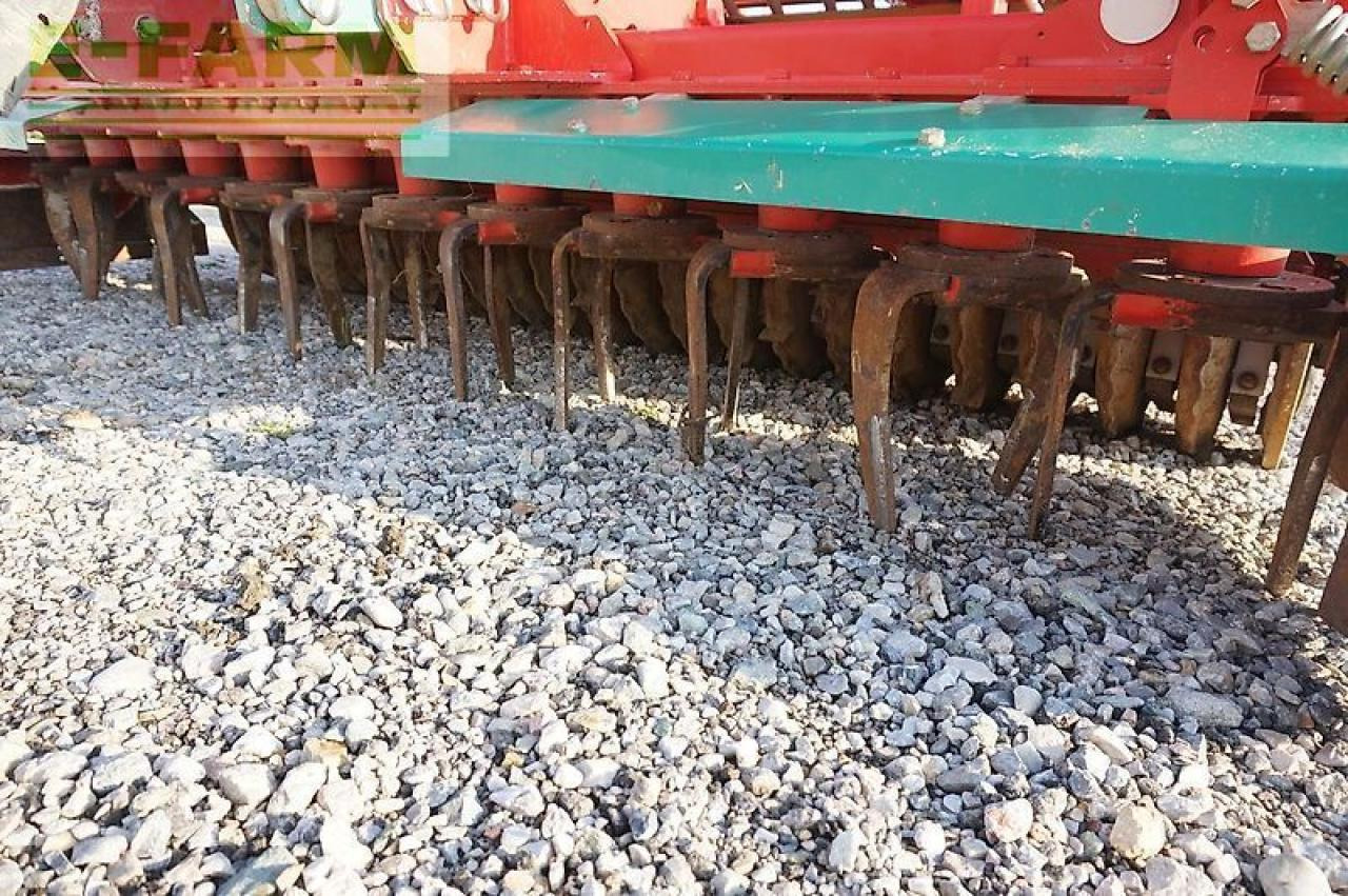 Kverneland ngh + mcdrill pro 3m - Univerzálny sejací stroj: obrázok 3 Kverneland ngh + mcdrill pro 3m - Univerzálny sejací stroj: obrázok 3