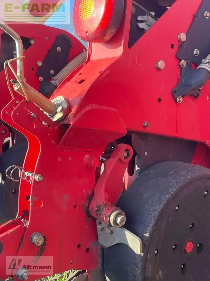 Kverneland optima hd 8r 6m ph - Přesný sejací stroj: obrázok 4 Kverneland optima hd 8r 6m ph - Přesný sejací stroj: obrázok 4