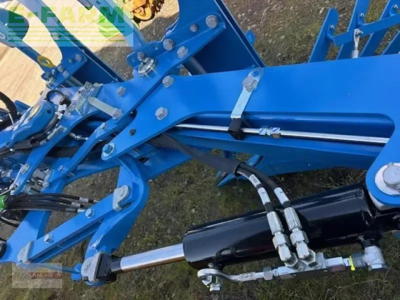 Lemken juwel 8 mv 5 n 100 - Pluh: obrázok 4 Lemken juwel 8 mv 5 n 100 - Pluh: obrázok 4