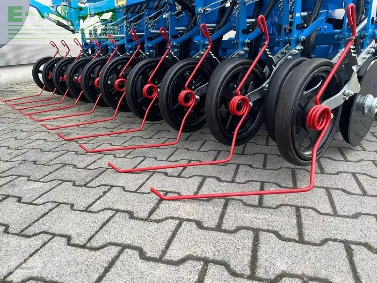 Lemken saphir 9/300 - Univerzálny sejací stroj: obrázok 5 Lemken saphir 9/300 - Univerzálny sejací stroj: obrázok 5