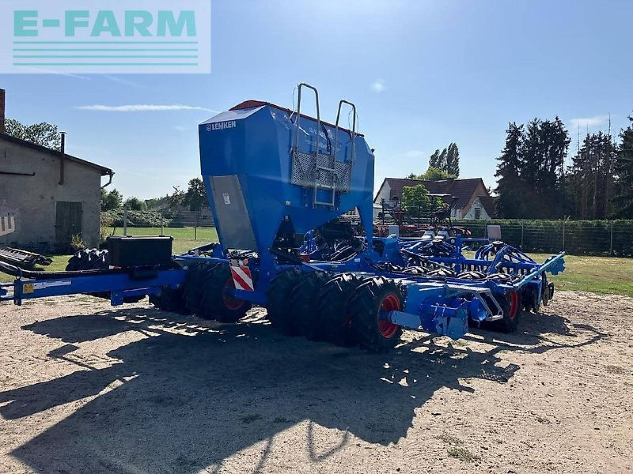 Lemken solitair dt/600 - Univerzálny sejací stroj: obrázok 1 Lemken solitair dt/600 - Univerzálny sejací stroj: obrázok 1