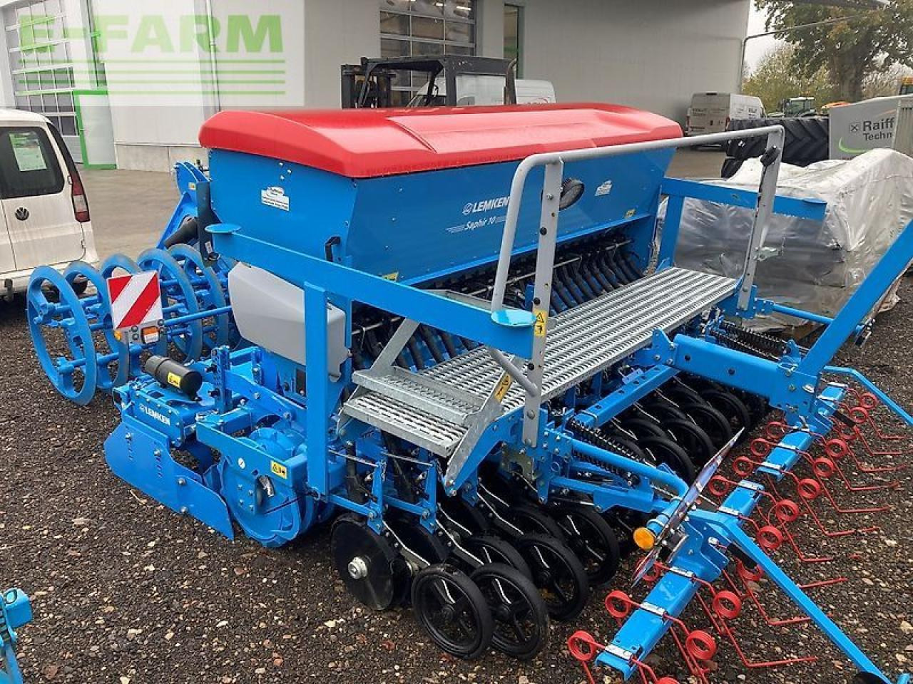 Lemken zirkon 12/300 + saphir 10/300 - Stroj na obrábanie pôdy: obrázok 1 Lemken zirkon 12/300 + saphir 10/300 - Stroj na obrábanie pôdy: obrázok 1