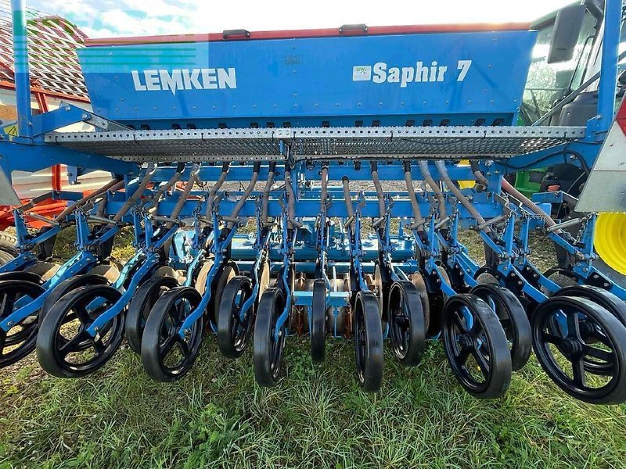 Lemken zirkon 9/300 u. saphir 7 ds 30 - Univerzálny sejací stroj: obrázok 5 Lemken zirkon 9/300 u. saphir 7 ds 30 - Univerzálny sejací stroj: obrázok 5