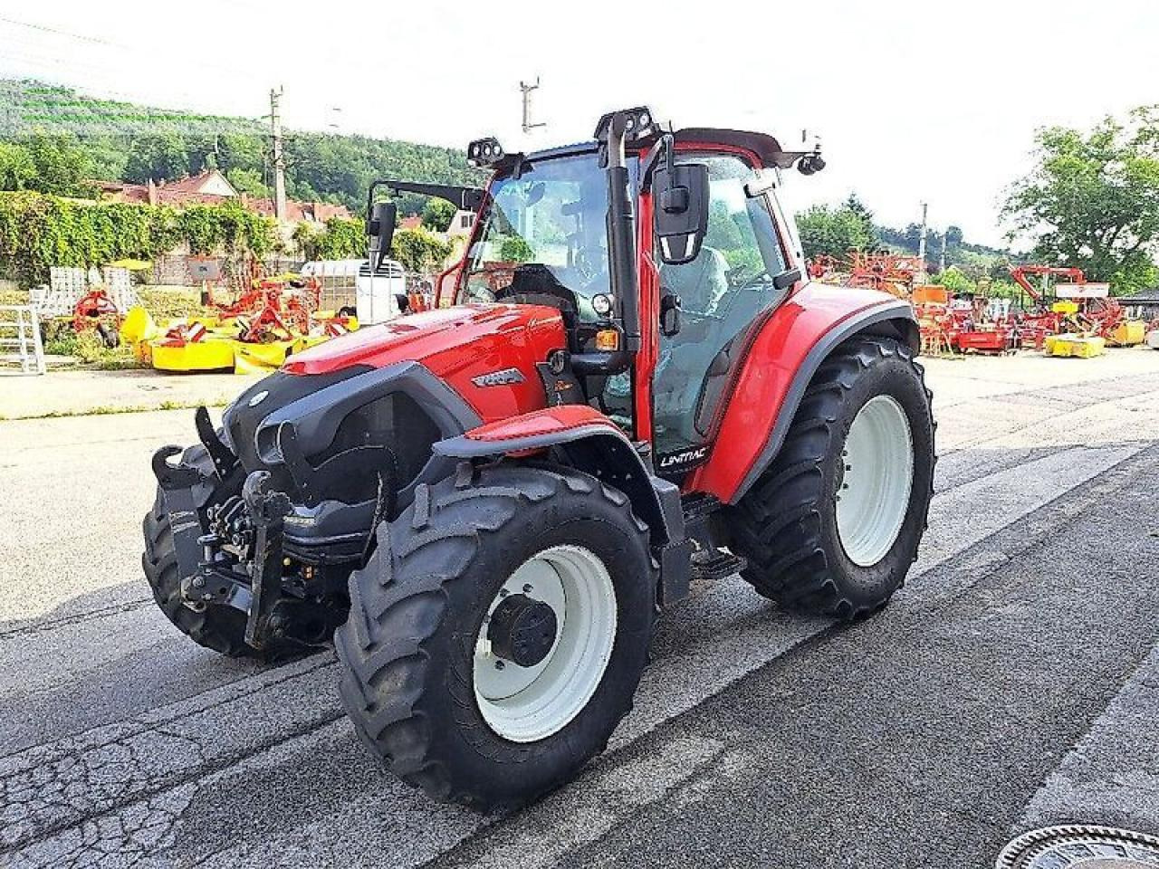 Lindner lintrac 110 - Traktor: obrázok 1 Lindner lintrac 110 - Traktor: obrázok 1