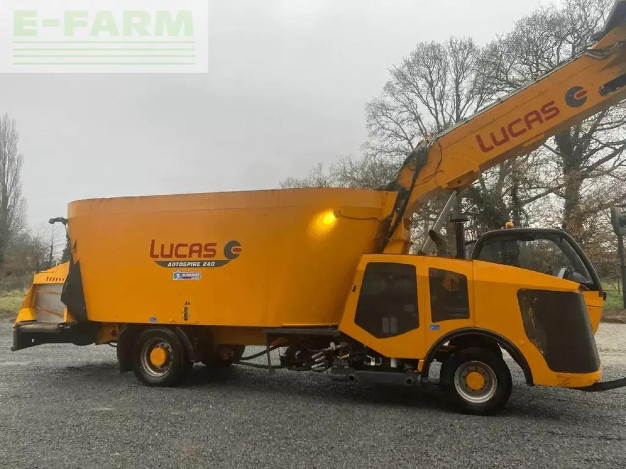 Lucas autospire 240 - Stroj a zariadenia na chov hospodárskych zvierat: obrázok 1 Lucas autospire 240 - Stroj a zariadenia na chov hospodárskych zvierat: obrázok 1