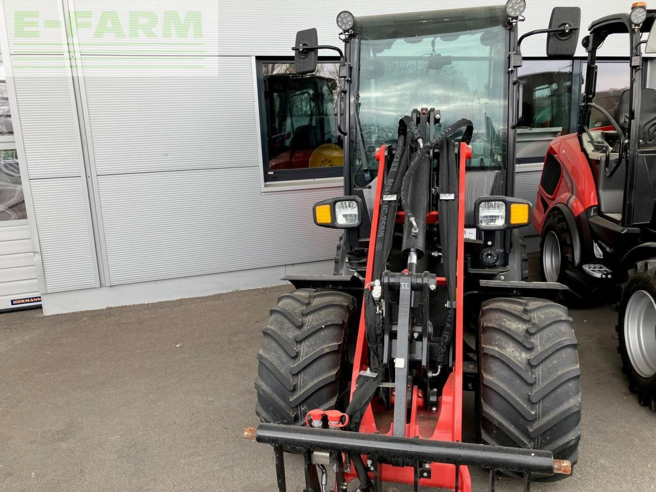 Manitou manitou mla 4-50 - Mini rýpadlo: obrázok 2 Manitou manitou mla 4-50 - Mini rýpadlo: obrázok 2