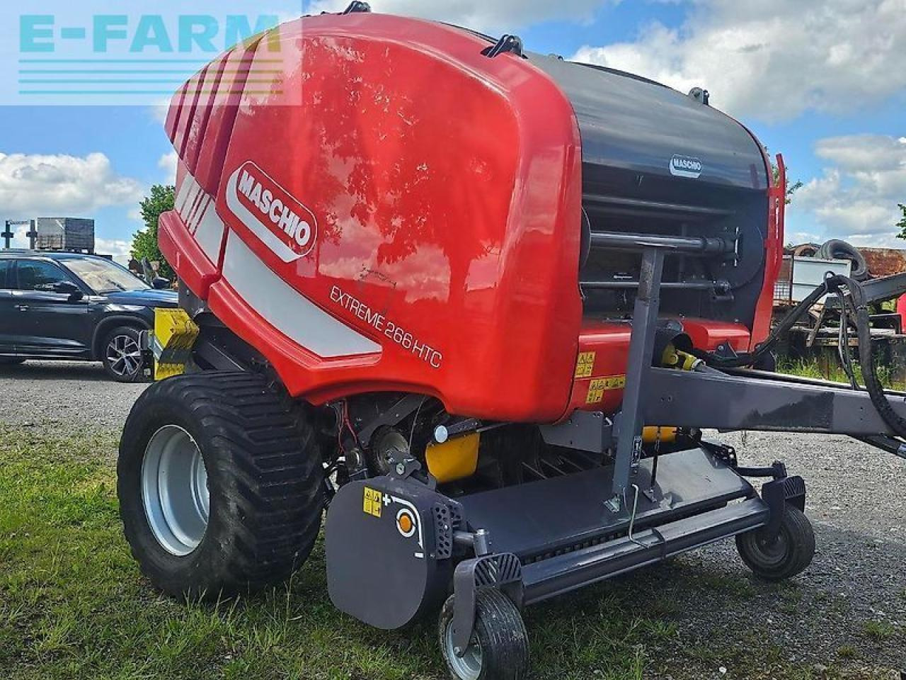 Maschio extreme 266 htc - Lis na hranaté balíky: obrázok 1 Maschio extreme 266 htc - Lis na hranaté balíky: obrázok 1