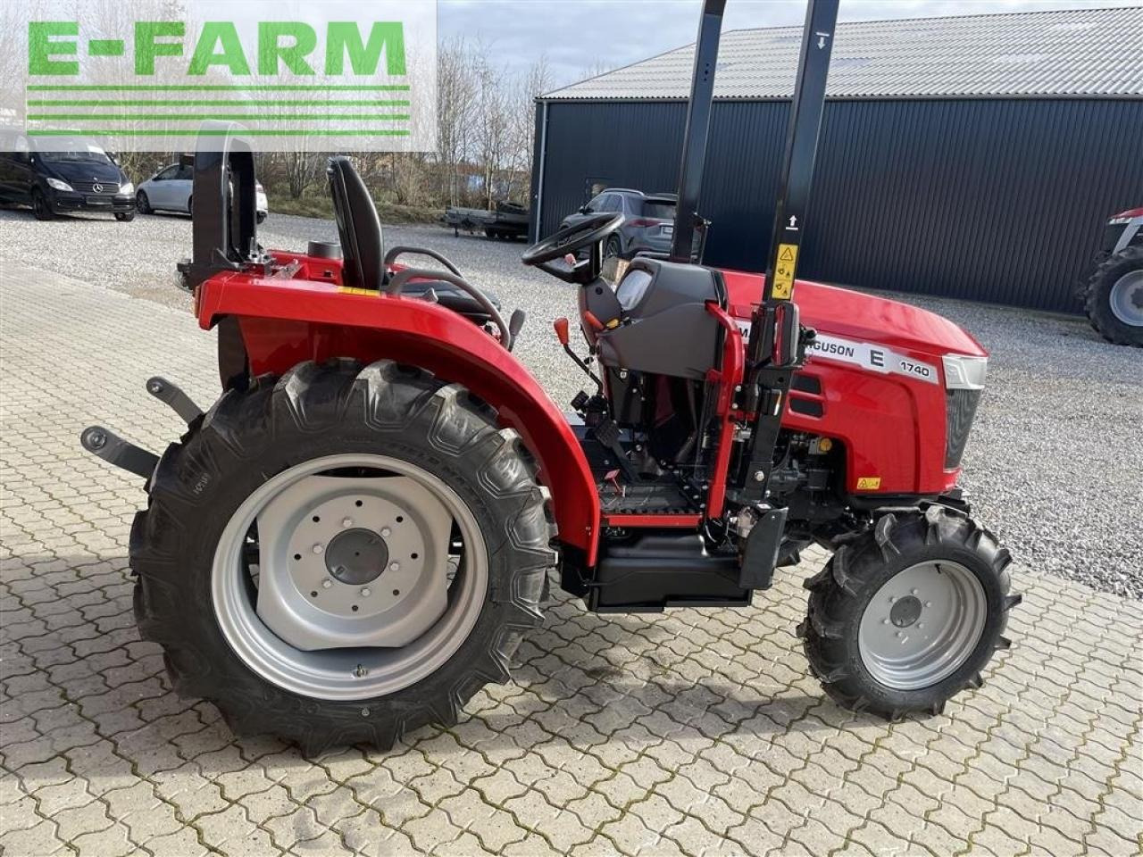 Massey Ferguson 1740e - Traktor: obrázok 5 Massey Ferguson 1740e - Traktor: obrázok 5