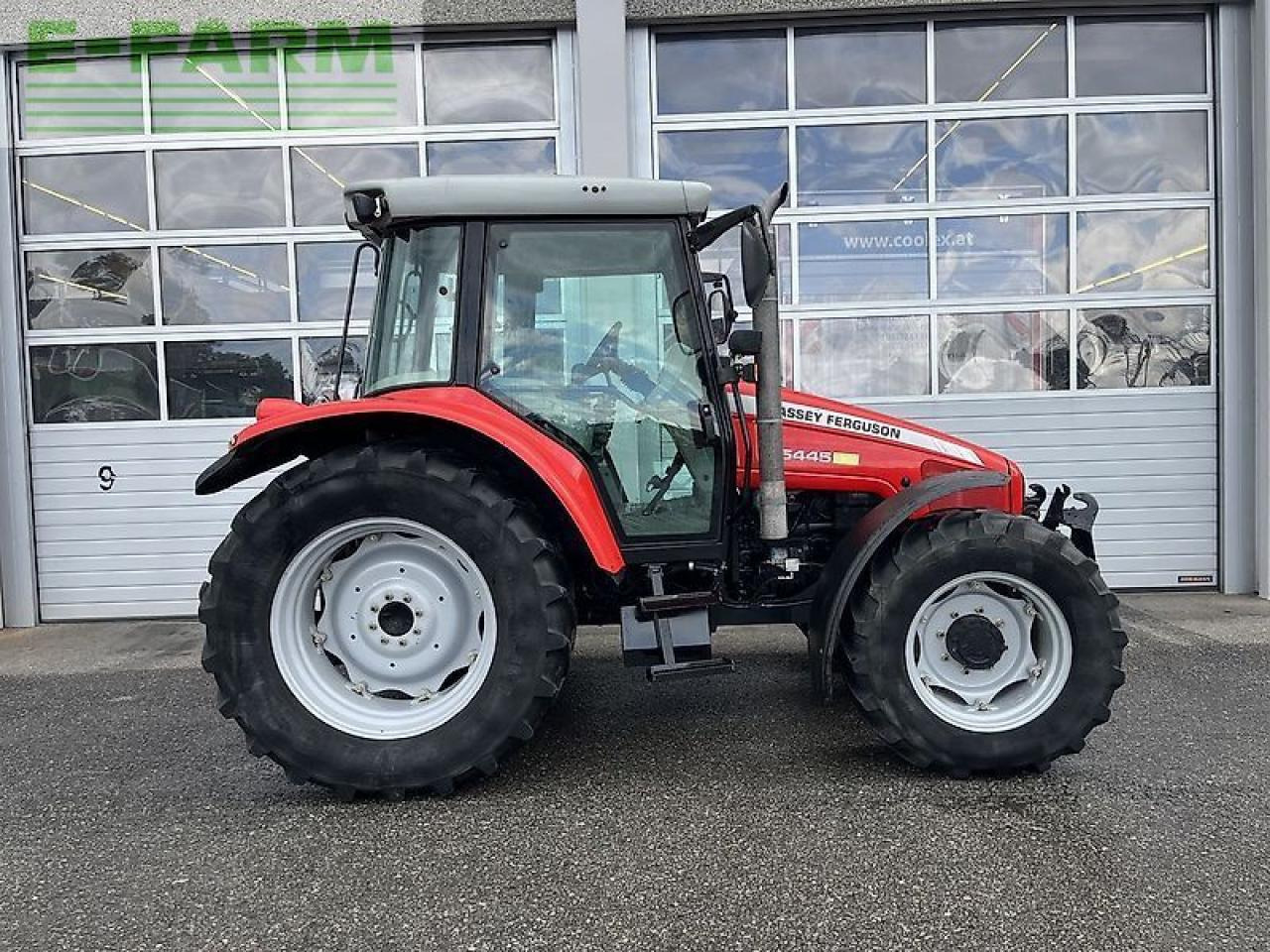 Massey Ferguson 5445-4 privilege - Traktor: obrázok 2 Massey Ferguson 5445-4 privilege - Traktor: obrázok 2