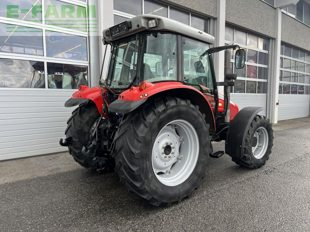 Massey Ferguson 5445-4 privilege - Traktor: obrázok 3 Massey Ferguson 5445-4 privilege - Traktor: obrázok 3