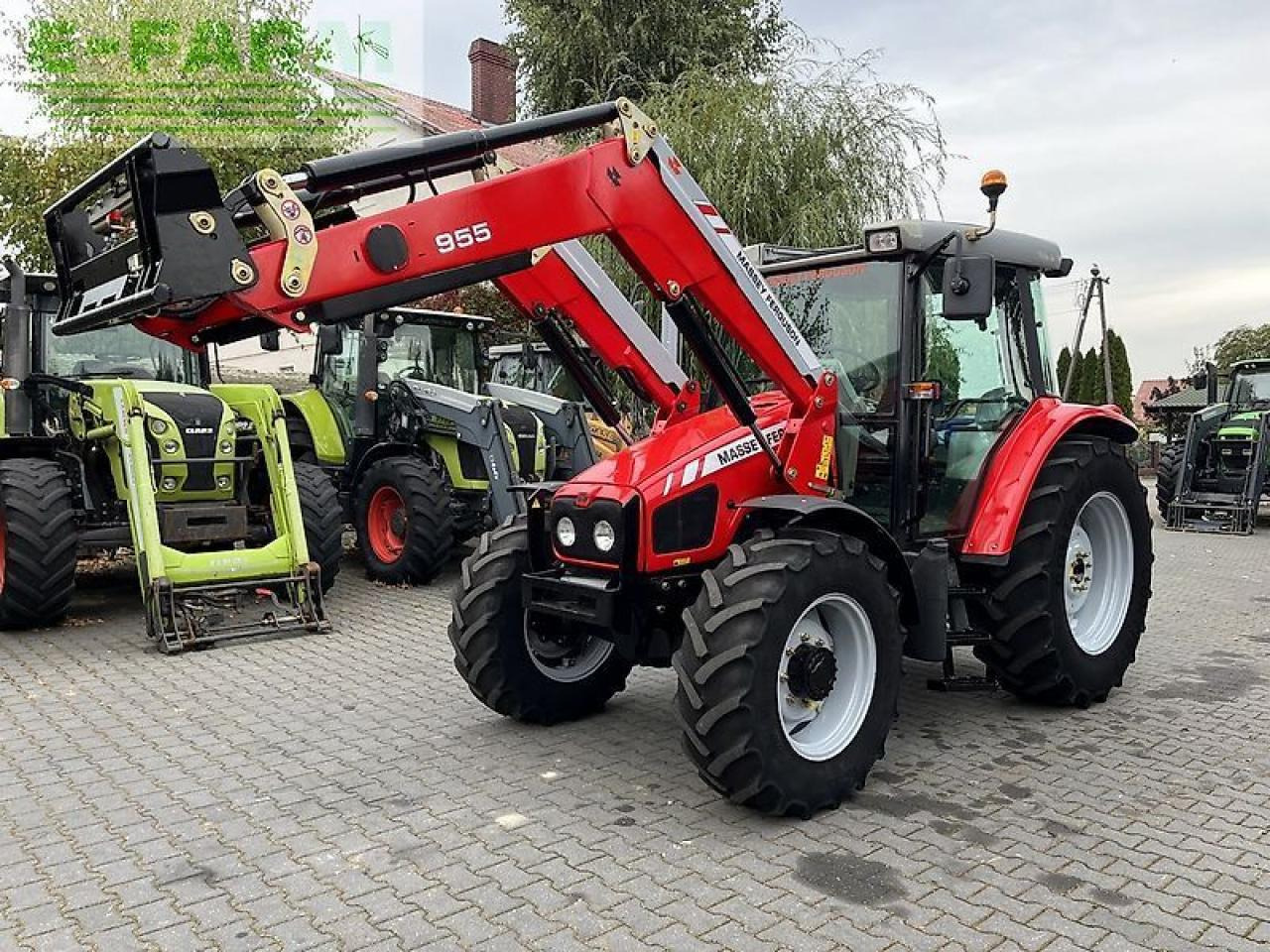 Massey Ferguson 5455 dyna-4 + massey ferguson 955 - Traktor: obrázok 1 Massey Ferguson 5455 dyna-4 + massey ferguson 955 - Traktor: obrázok 1