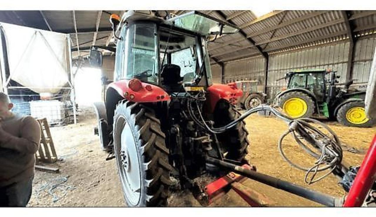Massey Ferguson 5460 - Traktor: obrázok 2 Massey Ferguson 5460 - Traktor: obrázok 2