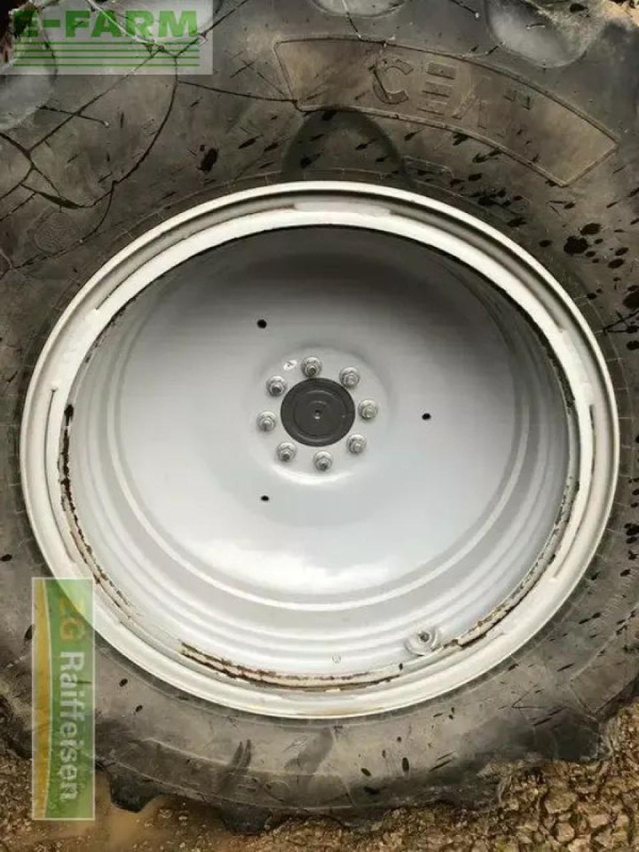 Massey Ferguson 5709 m - Traktor: obrázok 3 Massey Ferguson 5709 m - Traktor: obrázok 3