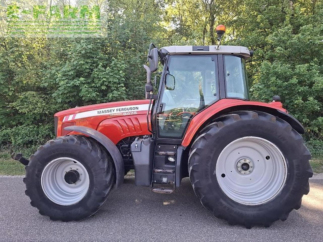 Massey Ferguson 6475 - Traktor: obrázok 2 Massey Ferguson 6475 - Traktor: obrázok 2