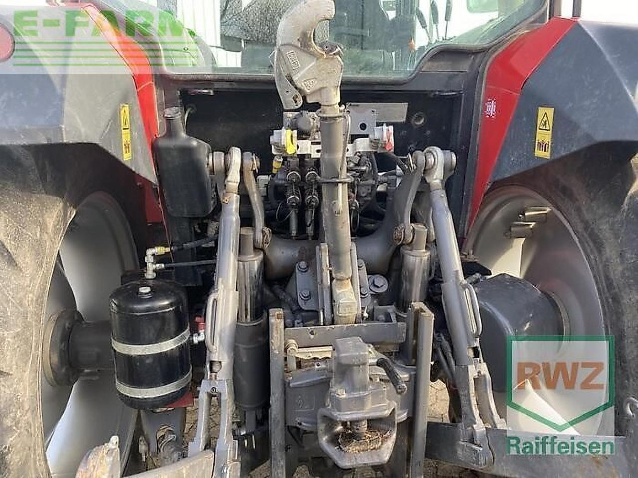 Massey Ferguson 6712 - Traktor: obrázok 4 Massey Ferguson 6712 - Traktor: obrázok 4