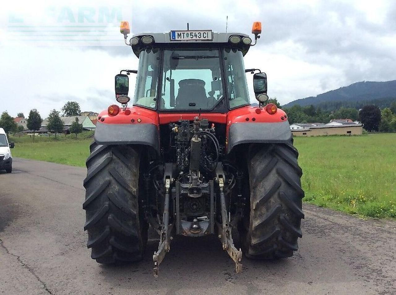 Massey Ferguson 6713s - Traktor: obrázok 5 Massey Ferguson 6713s - Traktor: obrázok 5