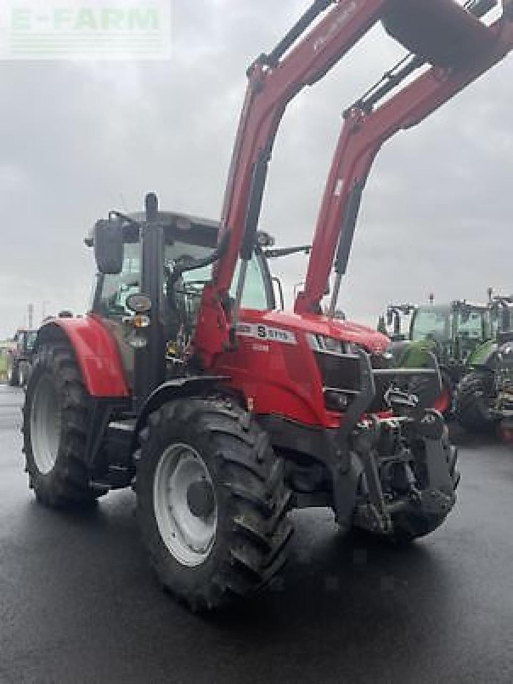 Massey Ferguson 6715s - Traktor: obrázok 1 Massey Ferguson 6715s - Traktor: obrázok 1