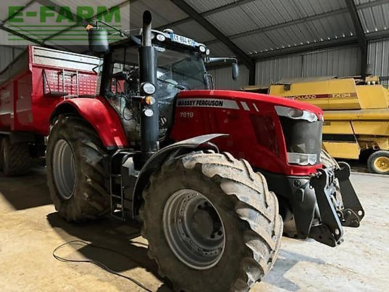 Massey Ferguson 7619 dyna vt - Traktor: obrázok 4 Massey Ferguson 7619 dyna vt - Traktor: obrázok 4