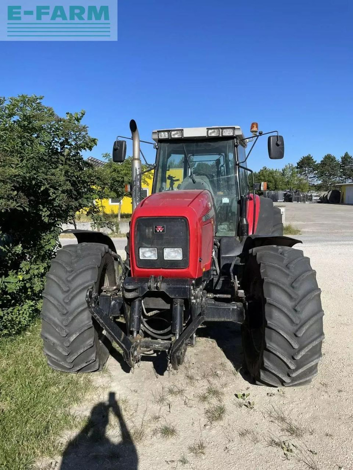 Massey Ferguson 8250-4 - Traktor: obrázok 2 Massey Ferguson 8250-4 - Traktor: obrázok 2