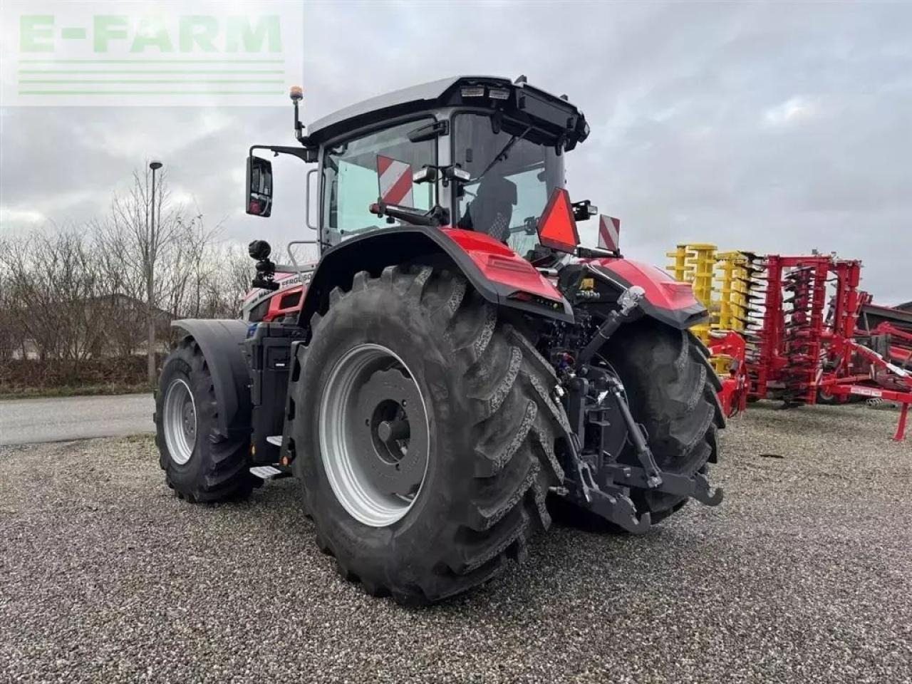 Massey Ferguson 9s.425 dyna vt exclusive finansiering fra 0,98% - Traktor: obrázok 3 Massey Ferguson 9s.425 dyna vt exclusive finansiering fra 0,98% - Traktor: obrázok 3