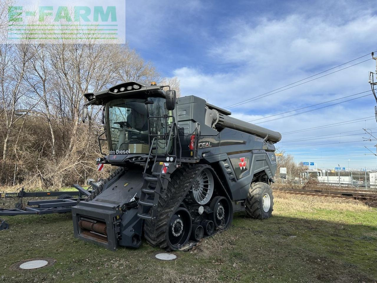 Massey Ferguson ideal 8t - Obilný kombajn: obrázok 2 Massey Ferguson ideal 8t - Obilný kombajn: obrázok 2
