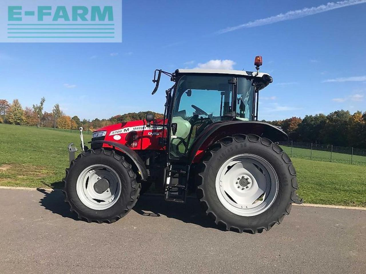 Massey Ferguson mf 5709 m dyna-4 - Traktor: obrázok 1 Massey Ferguson mf 5709 m dyna-4 - Traktor: obrázok 1