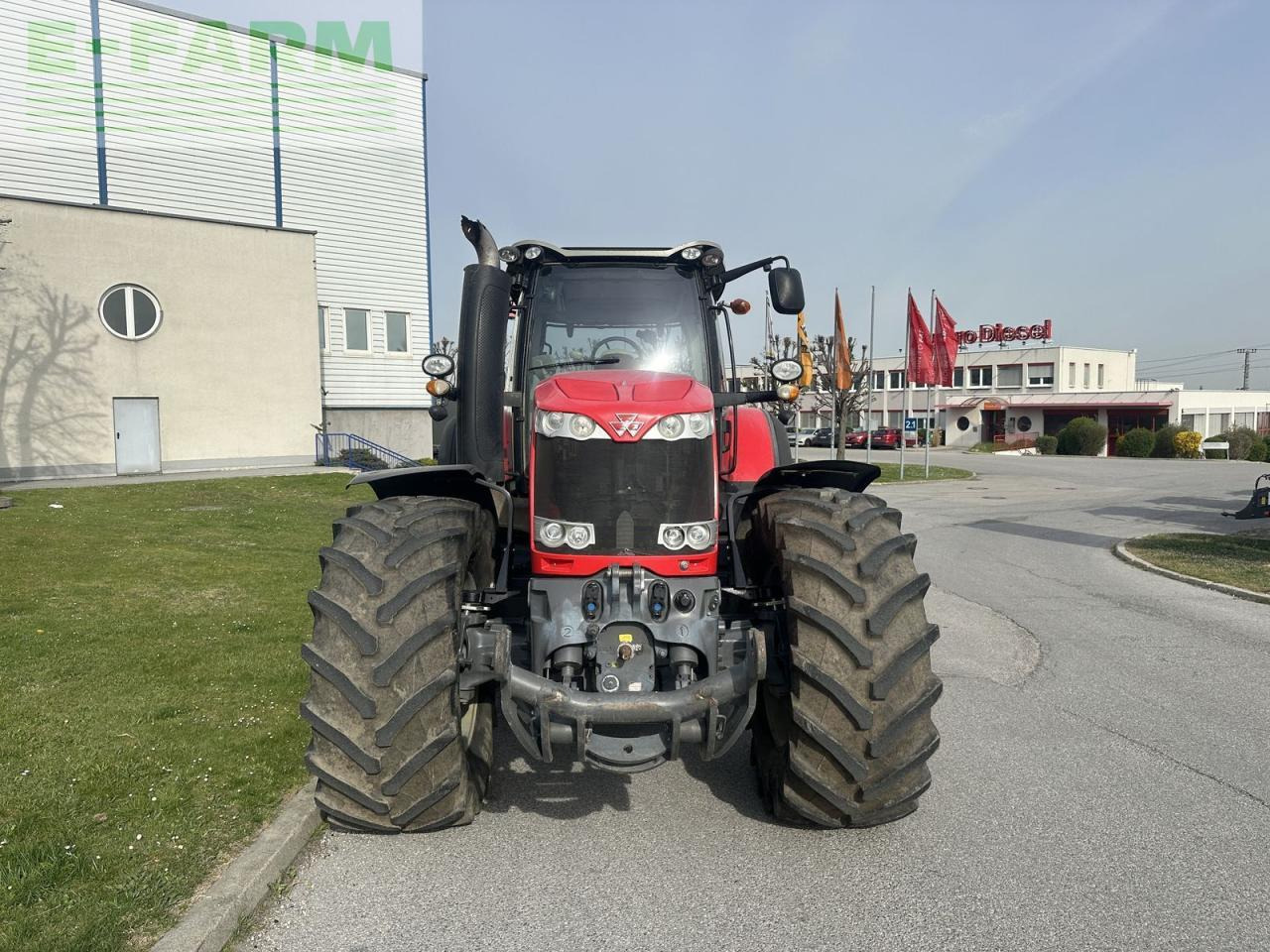 Massey Ferguson mf 8737 - Traktor: obrázok 3 Massey Ferguson mf 8737 - Traktor: obrázok 3
