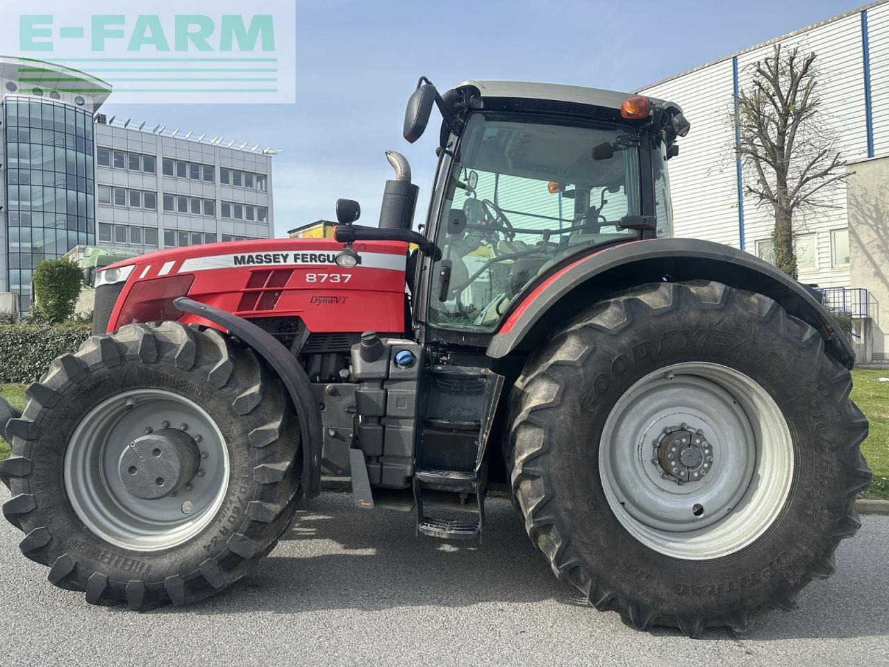 Massey Ferguson mf 8737 - Traktor: obrázok 5 Massey Ferguson mf 8737 - Traktor: obrázok 5