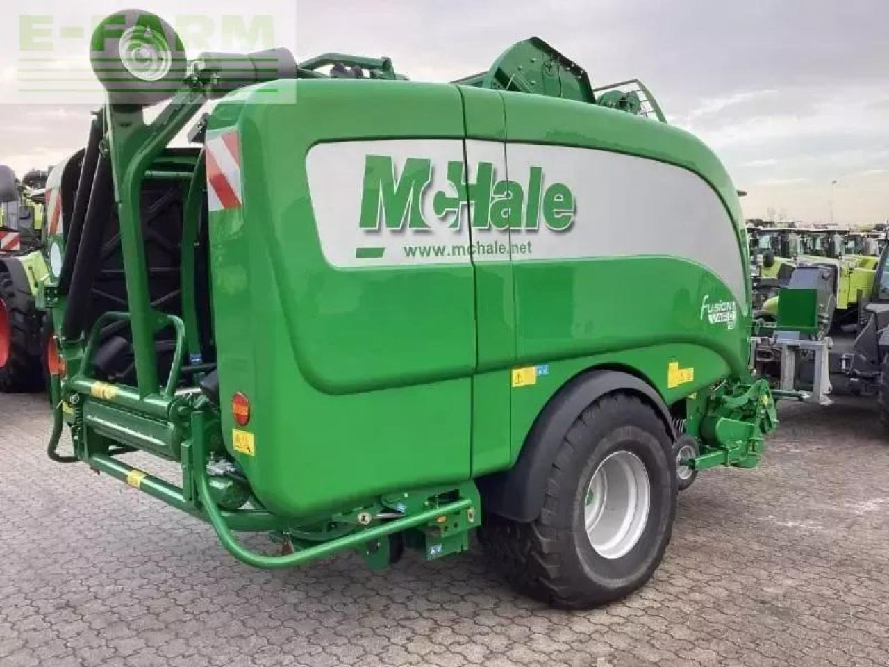 Mc Hale fusion vario - Lis na hranaté balíky: obrázok 3 Mc Hale fusion vario - Lis na hranaté balíky: obrázok 3