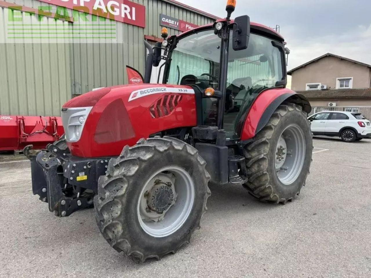 McCormick x5.35 - Traktor: obrázok 1 McCormick x5.35 - Traktor: obrázok 1