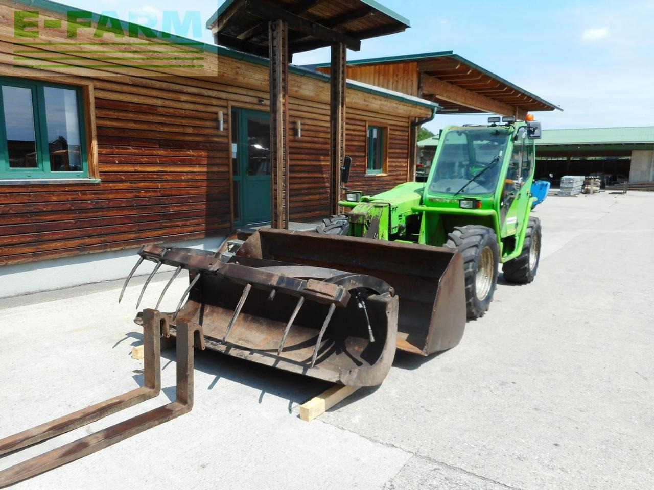 Merlo p33.7kt mit schaufel + greiferschaufel + gabel - Teleskopický nakladač: obrázok 2 Merlo p33.7kt mit schaufel + greiferschaufel + gabel - Teleskopický nakladač: obrázok 2