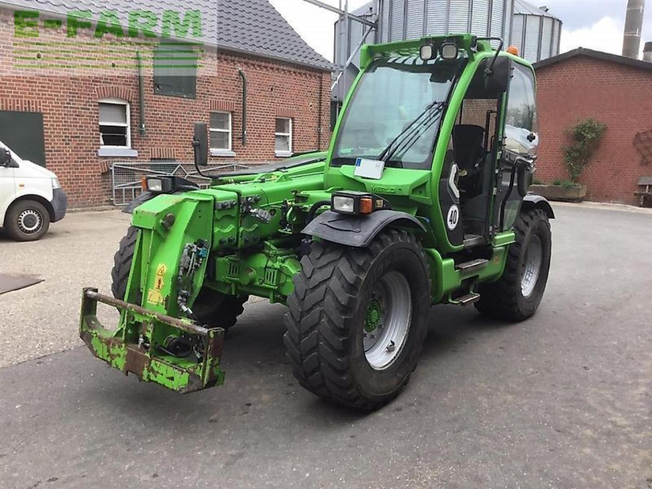 Merlo tf38.10tt-140 - Teleskopický nakladač: obrázok 1 Merlo tf38.10tt-140 - Teleskopický nakladač: obrázok 1